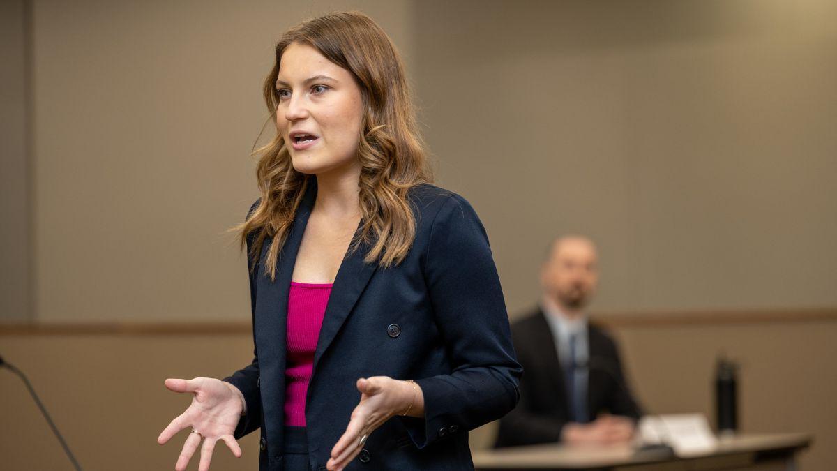 Law student Sarah Bridge ’26 competes in the Ben Franz First-Year Mock Trial Competition in 2023.